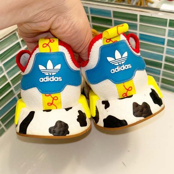 ADIDAS x TOY STORY The Originals NMD_R1 Disney Collab Toy Story White SZ: 6 - Picture 4 of 15